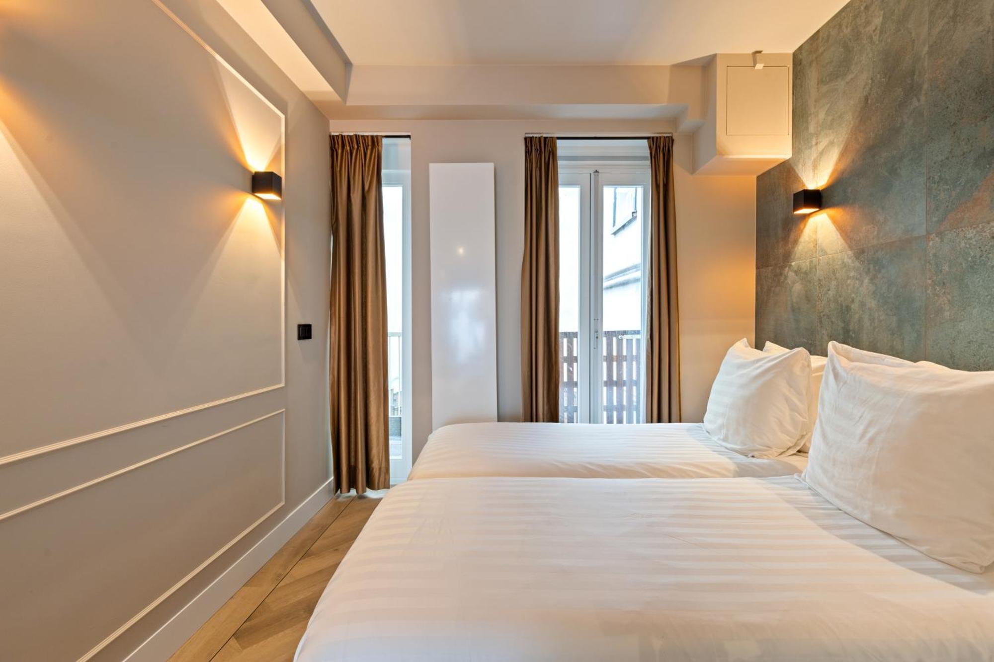Midtown Hotel Triple Amsterdam Esterno foto
